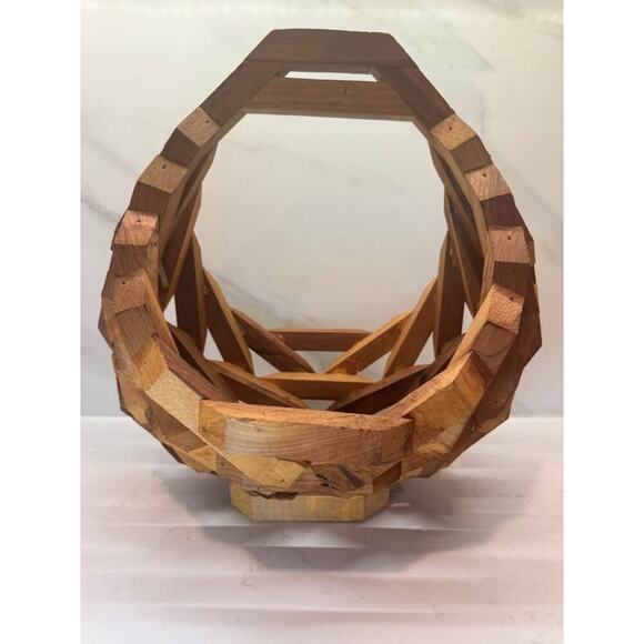 Handcrafted Mid Century Wooden Fruit Display Basket - Picture 4 of 6